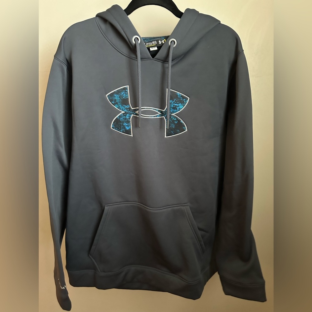Under Armour Hoodie